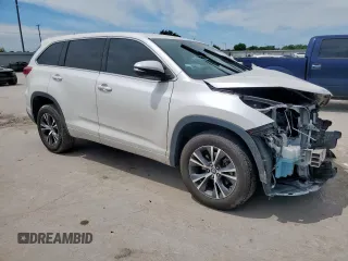 2018 Toyota Highlander LE with VIN 5TDZARFH2JS038835, listed as a Copart auction lot 57918435 with 100,027 mi miles and Salvage title. Bid and sale history available at DreamBid. Image 4.