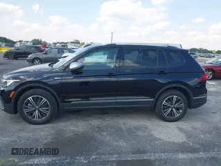 2024 Volkswagen Tiguan with VIN 3VVTB7AX6RM218502, listed as a IAAI auction lot 42063327 with 7,280 mi miles and . Bid and sale history available at DreamBid. Image 15.