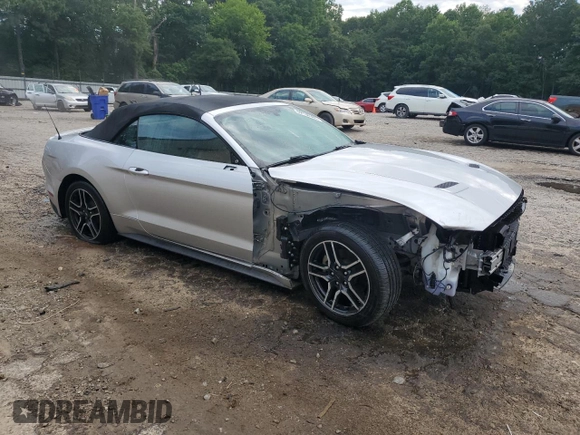 2019 Ford Mustang EcoBoost z VIN 1FATP8UH6K5162511, wystawiony jako Copart lot #62130385 z przebiegiem 115 537 mil mil oraz Szkoda całkowita • Salvage title. Historia ofert i sprzedaży dostępna na DreamBid. Obrazek 4.