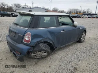 2011 MINI Hardtop S with VIN WMWSV3C55BTY10340, listed as a Copart auction lot 88598945 with Not Provided miles and Salvage Title. Bid and sale history available at DreamBid. Image 3.