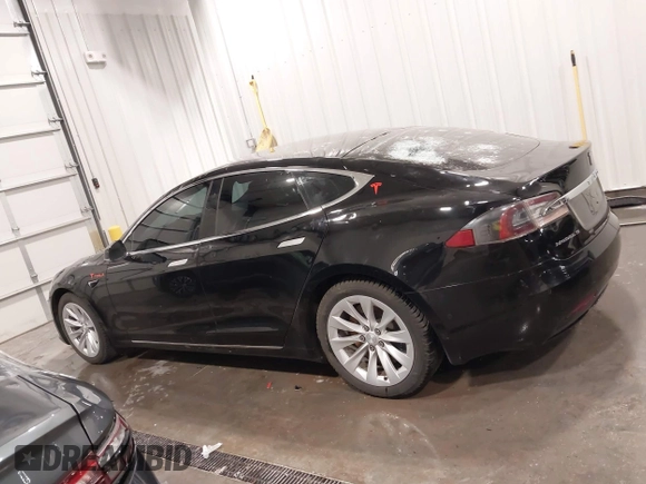 2018 Tesla Model S 75D with VIN 5YJSA1E2XJF248751, listed as a IAAI auction lot 42079081 with 75,904 mi miles and . Bid and sale history available at DreamBid. Image 14.