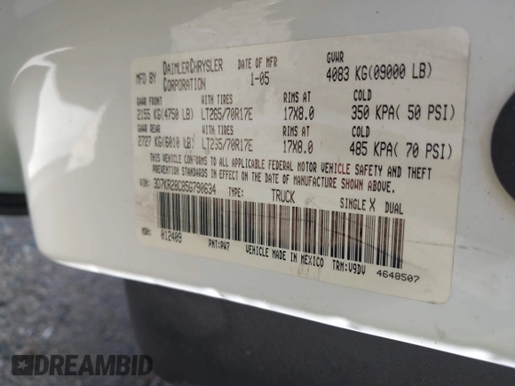 2005 Dodge 2500 ST z VIN 3D7KR28C85G790634, wystawiony jako IAAI lot #42311281 z przebiegiem 205 839 mil mil oraz . Historia ofert i sprzedaży dostępna na DreamBid. Obrazek 9.