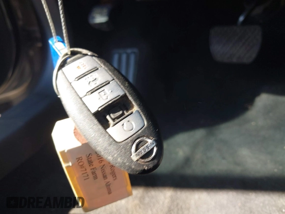 2016 Nissan Altima S z VIN 1N4AL3AP8GC139770, wystawiony jako IAAI lot #41750812 z przebiegiem 116 717 mil mil oraz . Historia ofert i sprzedaży dostępna na DreamBid. Obrazek 11.