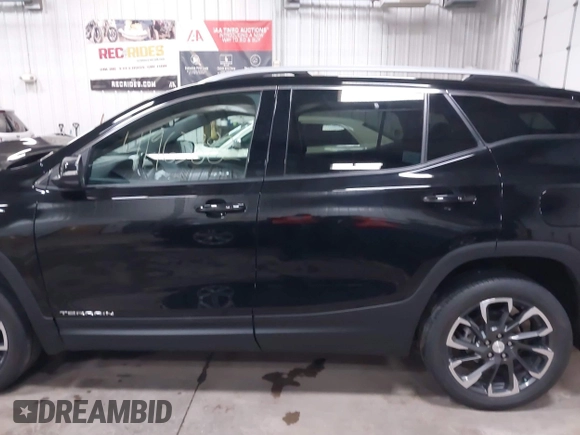 2022 GMC Terrain SLT with VIN 3GKALVEV3NL266222, listed as a IAAI auction lot 41963882 with 27,560 mi miles and . Bid and sale history available at DreamBid. Image 14.