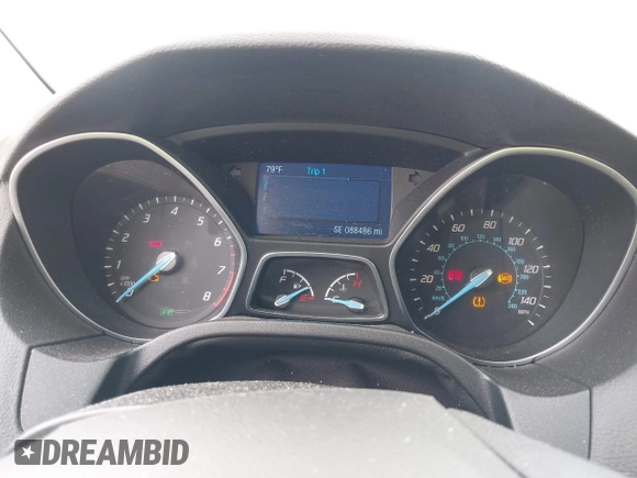 2014 Ford Focus SE with VIN 1FADP3F29EL424571, listed as a IAAI auction lot 41951096 with 88,486 mi miles. Bid and sale history available at carsss.com. Image 7.