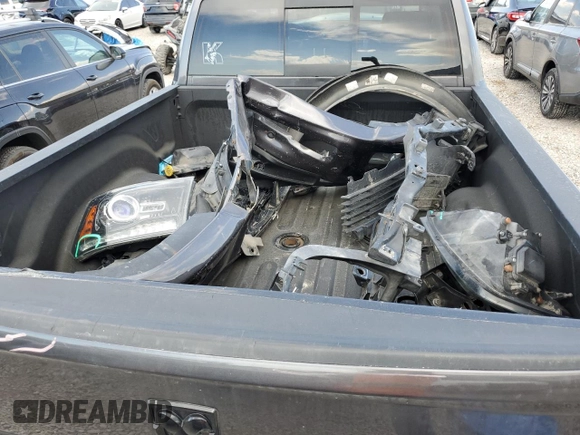 2018 Ram 2500 Laramie with VIN 3C6UR5FJ9JG354429, listed as a Copart auction lot 62869475 with 118,876 mi miles and Salvage title. Bid and sale history available at DreamBid. Image 12.