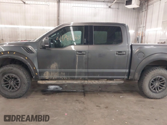 2019 Ford F-150 Raptor with VIN 1FTFW1RG0KFC64964, listed as a IAAI auction lot 41786563 with 70,734 mi miles. Bid and sale history available at carsss.com. Image 15.