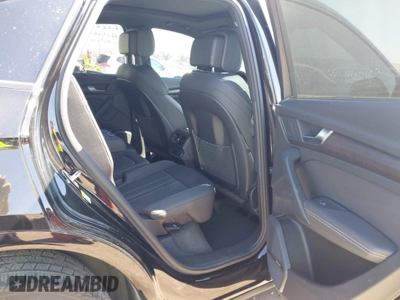 2023 Audi Q5 Sportback S line Premium Plus with VIN WA15AAFY8P2189642, listed as a IAAI auction lot 41662708 with 18,926 mi miles and . Bid and sale history available at DreamBid. Image 8.