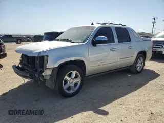 2013 Chevrolet Avalanche LTZ with VIN 3GNMCGE0XDG321451, listed as a Copart auction lot 47413935 with 174,216 mi miles and Salvage title. Bid and sale history available at DreamBid. Image 1.