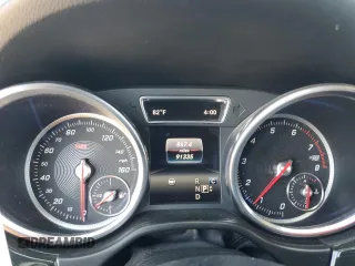 2017 Mercedes-Benz GLE 350 with VIN 4JGDA5JBXHA966305, listed as a Copart auction lot 60158645 with 91,335 mi miles and Salvage title. Bid and sale history available at DreamBid. Image 9.