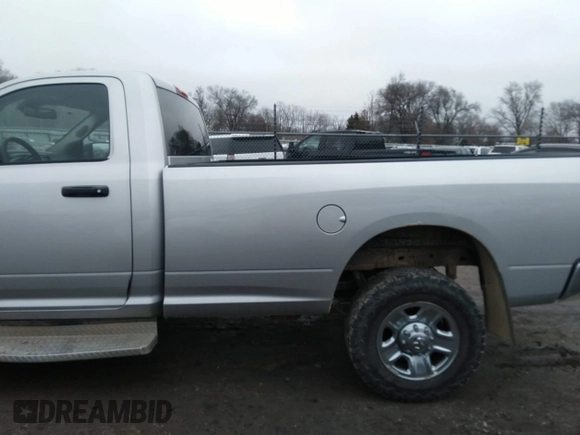 2018 Ram 2500 Tradesman with VIN 3C6MR5AJ2JG169243, listed as a IAAI auction lot 41214512 with 80,084 mi miles. Bid and sale history available at carsss.com. Image 14.
