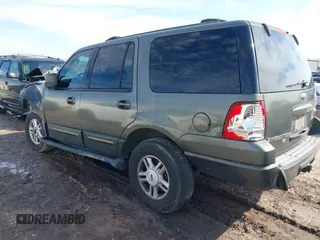 2004 Ford Expedition Special Service z VIN 1FMRU15W04LB54416, wystawiony jako IAAI lot #41392133 z przebiegiem 239 534 mil mil oraz . Historia ofert i sprzedaży dostępna na DreamBid. Obrazek 3.