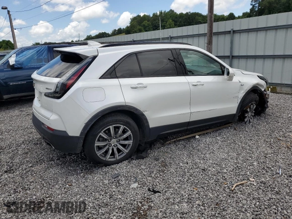2019 Cadillac XT4 FWD Sport with VIN 1GYFZER44KF210582, listed as a Copart auction lot 61272015 with 104,073 mi miles and Salvage title. Bid and sale history available at DreamBid. Image 3.