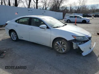 2013 Lexus ES 300h Hybrid with VIN JTHBW1GG0D2022623, listed as a Copart auction lot 49096895 with 178,330 mi miles and Salvage Title. Bid and sale history available at carsss.com. Image 4.