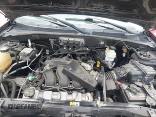 2005 Ford Escape XLT с VIN 1FMCU93185KB25796, выставлен на аукционе IAAI как лот 42374603 с пробегом 248 276 миль миль и . История ставок и продаж доступна на DreamBid. Изображение 10.