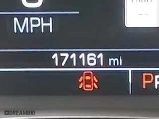 2018 Chevrolet Traverse Premier with VIN 1GNERKKW7JJ126982, listed as a IAAI auction lot 41535580 with 171,161 mi miles. Bid and sale history available at carsss.com. Image 15.