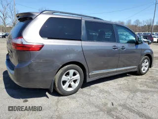 2019 Toyota Sienna LE Auto Access Seat with VIN 5TDKZ3DC5KS008521, listed as a Copart auction lot 53512695 with 147,488 mi miles and Salvage title. Bid and sale history available at DreamBid. Image 3.