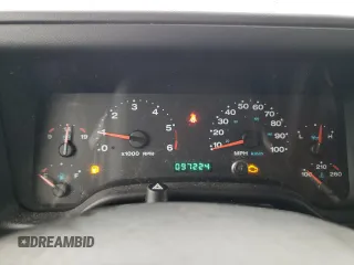 2006 Jeep Wrangler X z VIN 1J4FA39S56P742837, wystawiony jako Copart lot #58166415 z przebiegiem 97 224 mil mil oraz Szkoda całkowita • Salvage title. Historia ofert i sprzedaży dostępna na DreamBid. Obrazek 9.