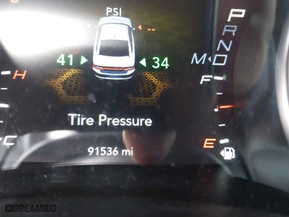 2017 Dodge Charger SE with VIN 2C3CDXBG1HH627970, listed as a IAAI auction lot 41332611 with 91,536 mi miles. Bid and sale history available at carsss.com. Image 15.
