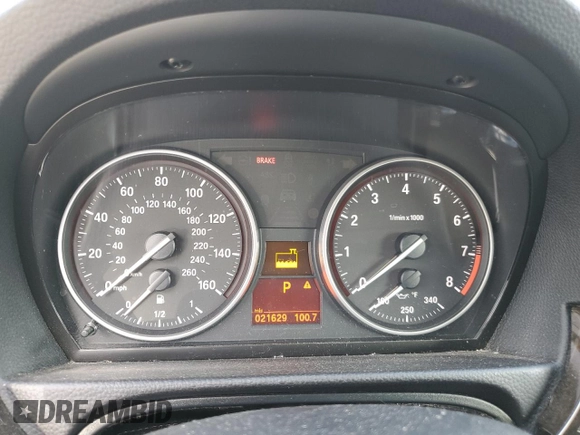 2013 BMW 3 Series 328i xDrive with VIN WBAKF3C56DJ386128, listed as a Copart auction lot 80980054 with 21,629 mi miles and Salvage Title. Bid and sale history available at carsss.com. Image 9.