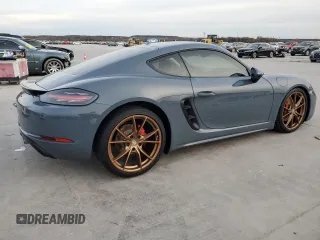 2018 Porsche 718 Cayman z VIN WP0AA2A89JK262316, wystawiony jako Copart lot #85058764 z przebiegiem Nie podano mil oraz Szkoda całkowita • Salvage title. Historia ofert i sprzedaży dostępna na DreamBid. Obrazek 3.
