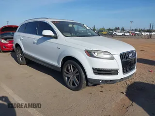 2013 Audi Q7 Premium Plus z VIN WA1LGAFE9DD011184, wystawiony jako IAAI lot #42097346 z przebiegiem 148 786 mil mil oraz . Historia ofert i sprzedaży dostępna na DreamBid. Obrazek 1.