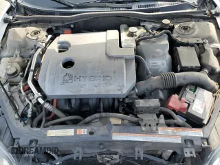 2010 Ford Fusion Hybrid with VIN 3FADP0L3XAR280889, listed as a Copart auction lot 86572184 with 95,172 mi miles and Salvage Title. Bid and sale history available at carsss.com. Image 11.