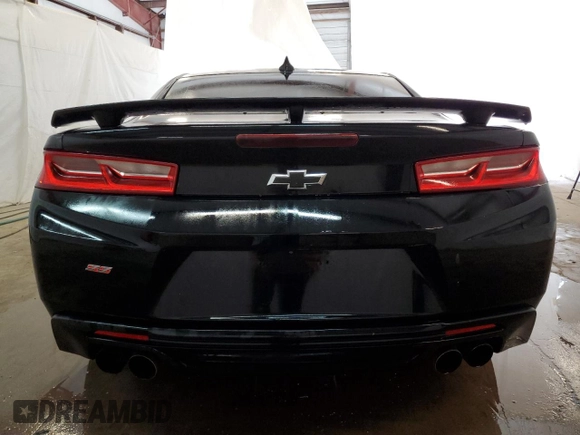 2016 Chevrolet Camaro 1SS z VIN 1G1FF1R70G0137246, wystawiony jako Copart lot #55349255 z przebiegiem 131 765 mil mil oraz Czysty tytuł • Clean title. Historia ofert i sprzedaży dostępna na DreamBid. Obrazek 6.