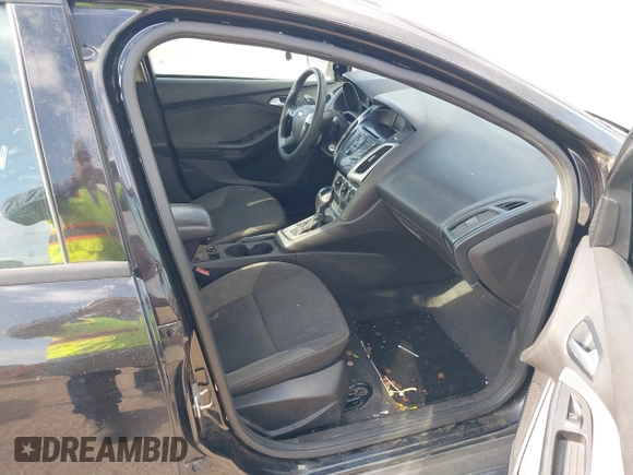 2012 Ford Focus SE with VIN 1FAHP3F24CL381806, listed as a IAAI auction lot 42058773 with Not Provided miles and . Bid and sale history available at DreamBid. Image 5.