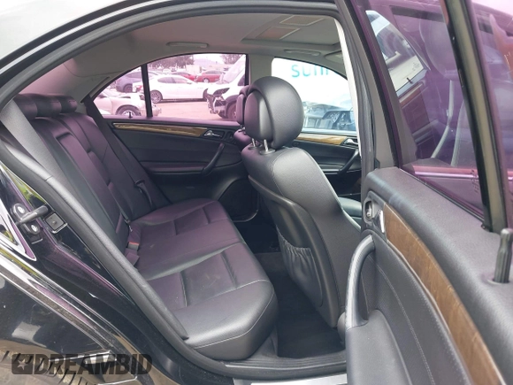 2007 Mercedes-Benz C 230 Sport with VIN WDBRF52H37F916652, listed as a IAAI auction lot 42053744 with 101,560 mi miles and . Bid and sale history available at DreamBid. Image 8.