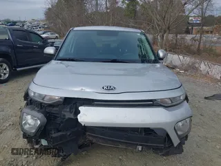 2020 Kia Soul LX with VIN KNDJ23AU8L7011339, listed as a IAAI auction lot 41179070 with 107,072 mi miles. Bid and sale history available at carsss.com. Image 11.