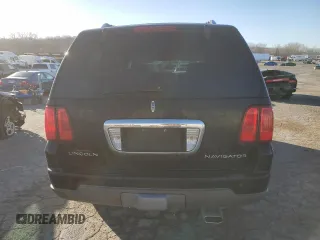 2004 Lincoln Navigator Luxury with VIN 5LMFU28R84LJ41621, listed as a Copart auction lot 84015514 with 107,634 mi miles and Salvage Title. Bid and sale history available at carsss.com. Image 6.