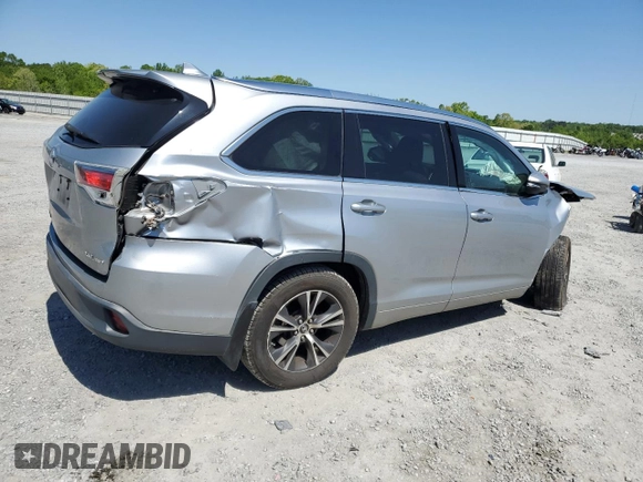 2016 Toyota Highlander XLE z VIN 5TDJKRFH1GS304526, wystawiony jako Copart lot #53499635 z przebiegiem 158 190 mil mil oraz Szkoda całkowita • Salvage title. Historia ofert i sprzedaży dostępna na DreamBid. Obrazek 3.
