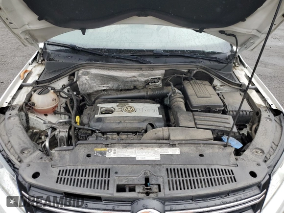 2017 Volkswagen Tiguan Wolfsburg Edition with VIN WVGRV7AX0HK003389, listed as a Copart auction lot 59709615 with 88,491 mi miles and Salvage title. Bid and sale history available at DreamBid. Image 12.