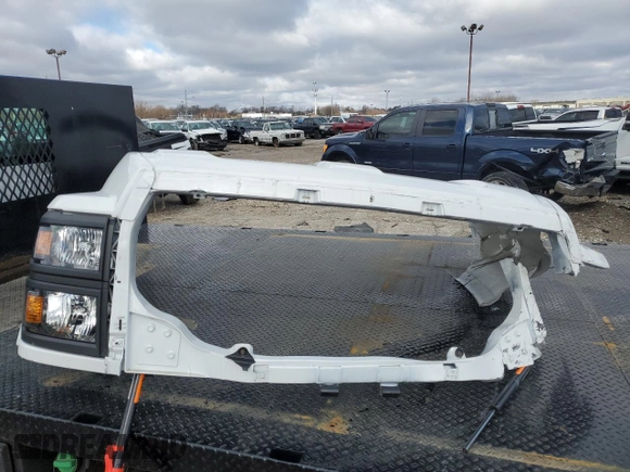 2023 Chevrolet Silverado 1500 with VIN 1HTKHPVM3PH723040, listed as a Copart auction lot 43317695 with 2,944 mi miles and Salvage Title. Bid and sale history available at DreamBid. Image 12.