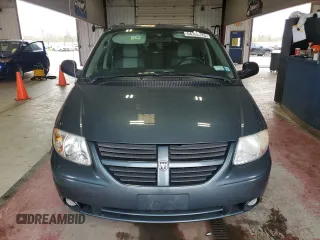 2007 Dodge Grand Caravan SXT with VIN 2D4GP44L97R180393, listed as a Copart auction lot 54700215 with 71,641 mi miles and Clean Title. Bid and sale history available at DreamBid. Image 5.