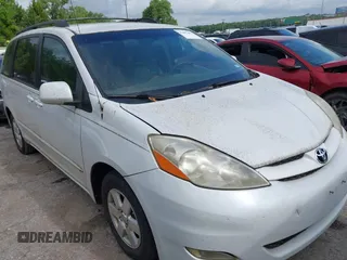 2008 Toyota Sienna XLE with VIN 5TDZK22C28S211777, listed as a IAAI auction lot 42493482 with 162,313 mi miles and . Bid and sale history available at DreamBid. Image 1.