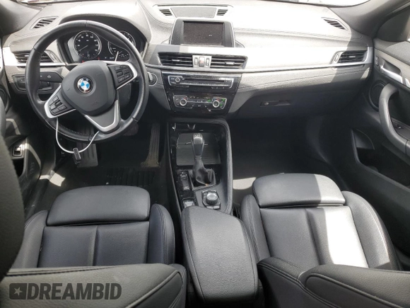 2018 BMW X2 xDrive28i z VIN WBXYJ5C38JEF79686, wystawiony jako Copart lot #56988735 z przebiegiem 103 799 mil mil oraz Szkoda całkowita • Salvage title. Historia ofert i sprzedaży dostępna na DreamBid. Obrazek 8.