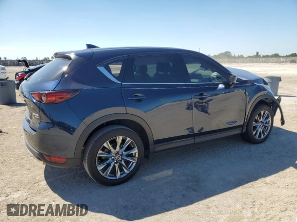 2021 Mazda CX-5 Signature with VIN JM3KFBEYXM0453766, listed as a Copart auction lot 45902795 with 26,066 mi miles and Salvage Title. Bid and sale history available at carsss.com. Image 3.