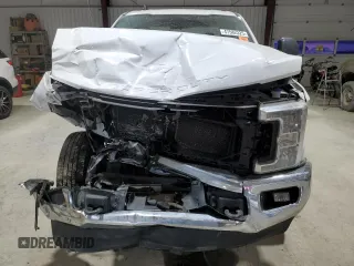 2019 Ford Super Duty F-250 SRW XL with VIN 1FT7W2BT3KEF05925, listed as a Copart auction lot 47582325 with 213,995 mi miles and Salvage Title. Bid and sale history available at carsss.com. Image 5.