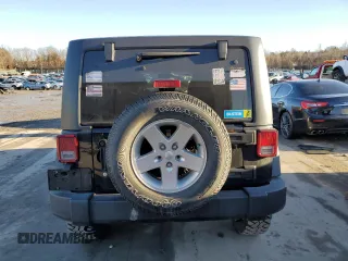 2018 Jeep Wrangler JK Unlimited Sport S with VIN 1C4BJWDG8JL874449, listed as a Copart auction lot 85007634 with 91,709 mi miles and Salvage Title. Bid and sale history available at carsss.com. Image 6.