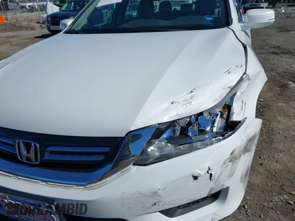 2014 Honda Accord EX-L with VIN 1HGCR6F54EA004550, listed as a IAAI auction lot 41843292 with Not Provided miles and . Bid and sale history available at DreamBid. Image 6.