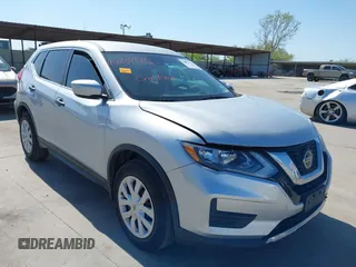 2020 Nissan Rogue SV z VIN 5N1AT2MTXLC721842, wystawiony jako IAAI lot #42001886 z przebiegiem 87 746 mil mil oraz . Historia ofert i sprzedaży dostępna na DreamBid. Obrazek 1.
