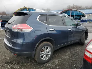 2015 Nissan Rogue SL with VIN 5N1AT2MV1FC926729, listed as a Copart auction lot 47971055 with 101,761 mi miles and Salvage Title. Bid and sale history available at carsss.com. Image 3.