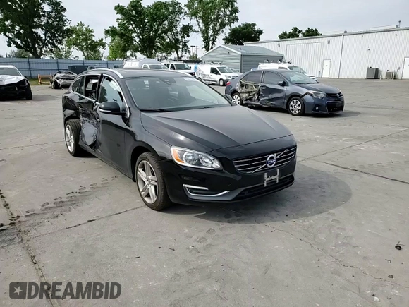 2015 Volvo V60 T5 Drive-E Premier with VIN YV140MEK4F1261924, listed as a Copart auction lot 53111885 with 86,620 mi miles and Salvage Title. Bid and sale history available at carsss.com. Image 11.