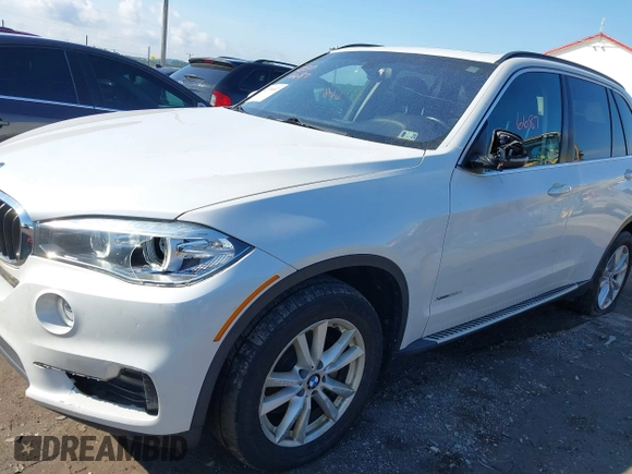 2014 BMW X5 xDrive35d z VIN 5UXKS4C51E0J94562, wystawiony jako IAAI lot #42376687 z przebiegiem 212 200 mil mil oraz . Historia ofert i sprzedaży dostępna na DreamBid. Obrazek 6.
