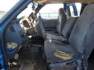 1998 Dodge Ram 1500 with VIN 3B7HF13Z9WG213938, listed as a Copart auction lot 79797373 with 100 mi miles and Clean Title. Bid and sale history available at carsss.com. Image 7.