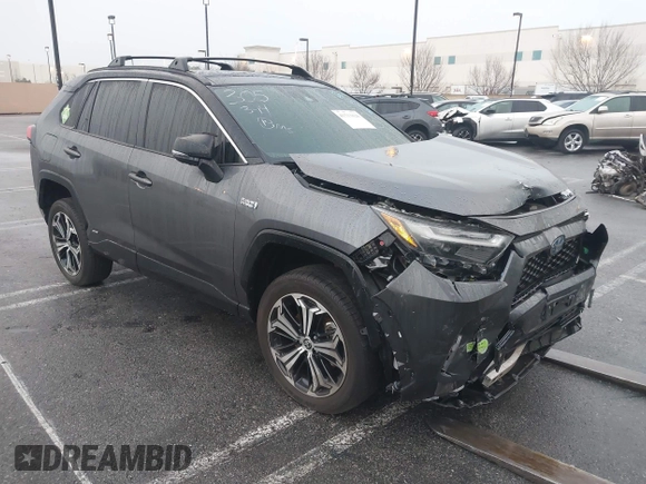 2022 Toyota RAV4 XSE with VIN JTMFB3FV0ND098293, listed as a IAAI auction lot 41513626 with 19,293 mi miles and . Bid and sale history available at DreamBid. Image 1.