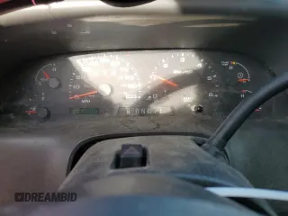 2003 Ford F-250 XL с VIN 1FTNF20L23EC17549, выставлен на аукционе Copart как лот 84267774 с пробегом 227 219 миль миль и Чистый • Clean title. История ставок и продаж доступна на DreamBid. Изображение 9.