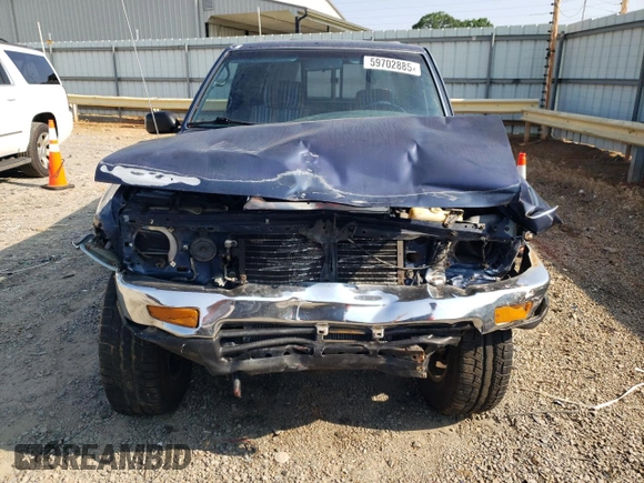 1993 Toyota Pickup DLX с VIN 4TAVN13D4PZ156264, выставлен на аукционе Copart как лот 59702885 с пробегом 199 184 миль миль и Списание • Salvage title. История ставок и продаж доступна на DreamBid. Изображение 5.